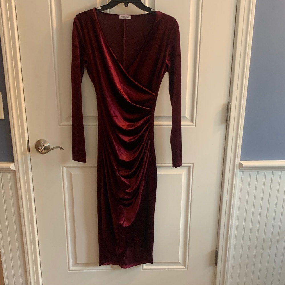 Lulu's Deep Red Long Sleeve Dress